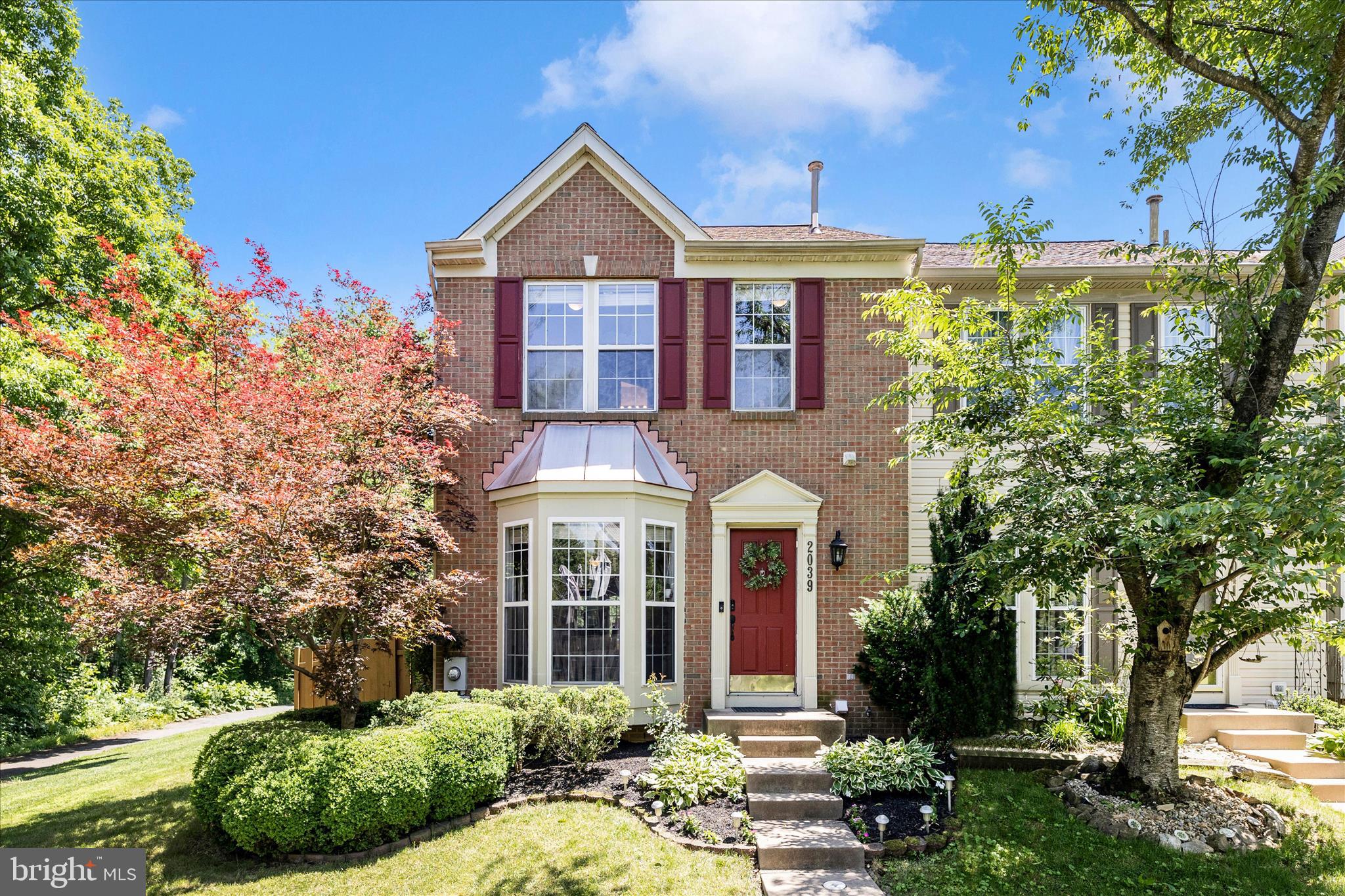 WILLOW BROOK - Residential