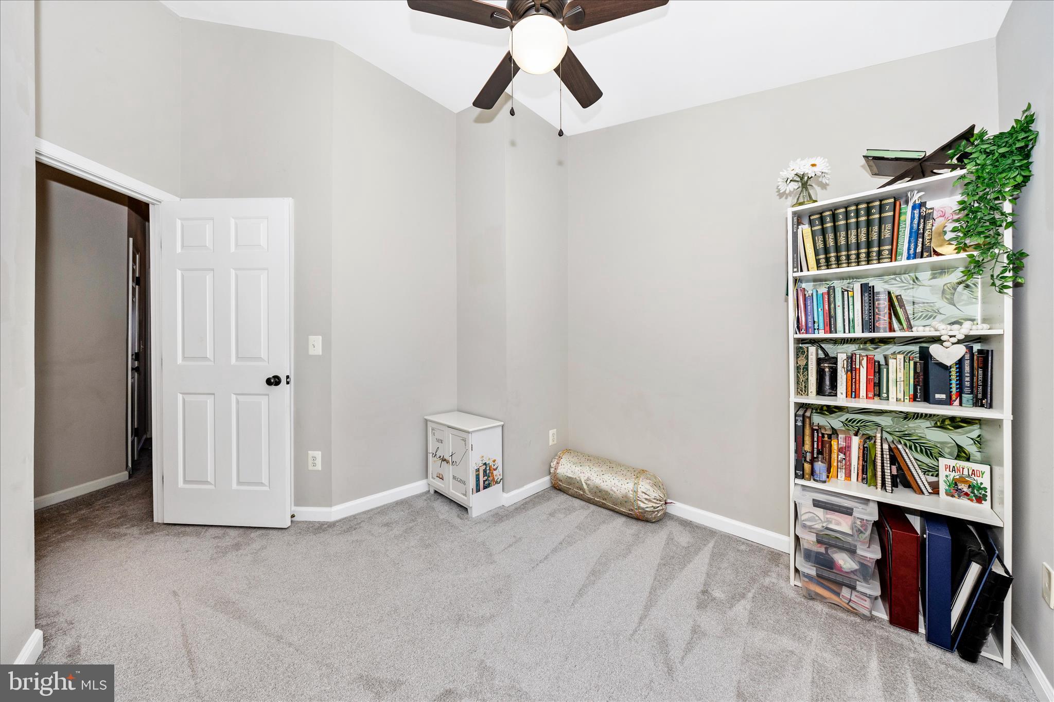 WILLOW BROOK - Residential