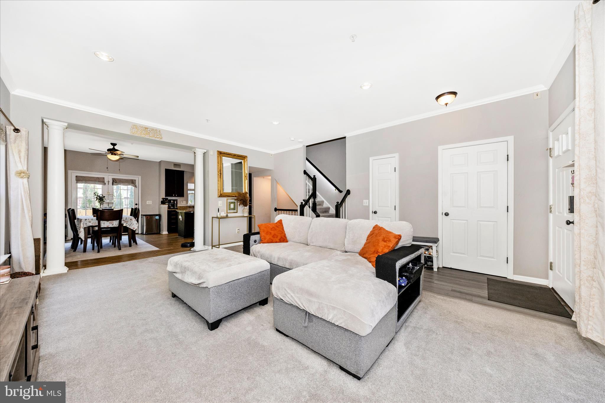 WILLOW BROOK - Residential