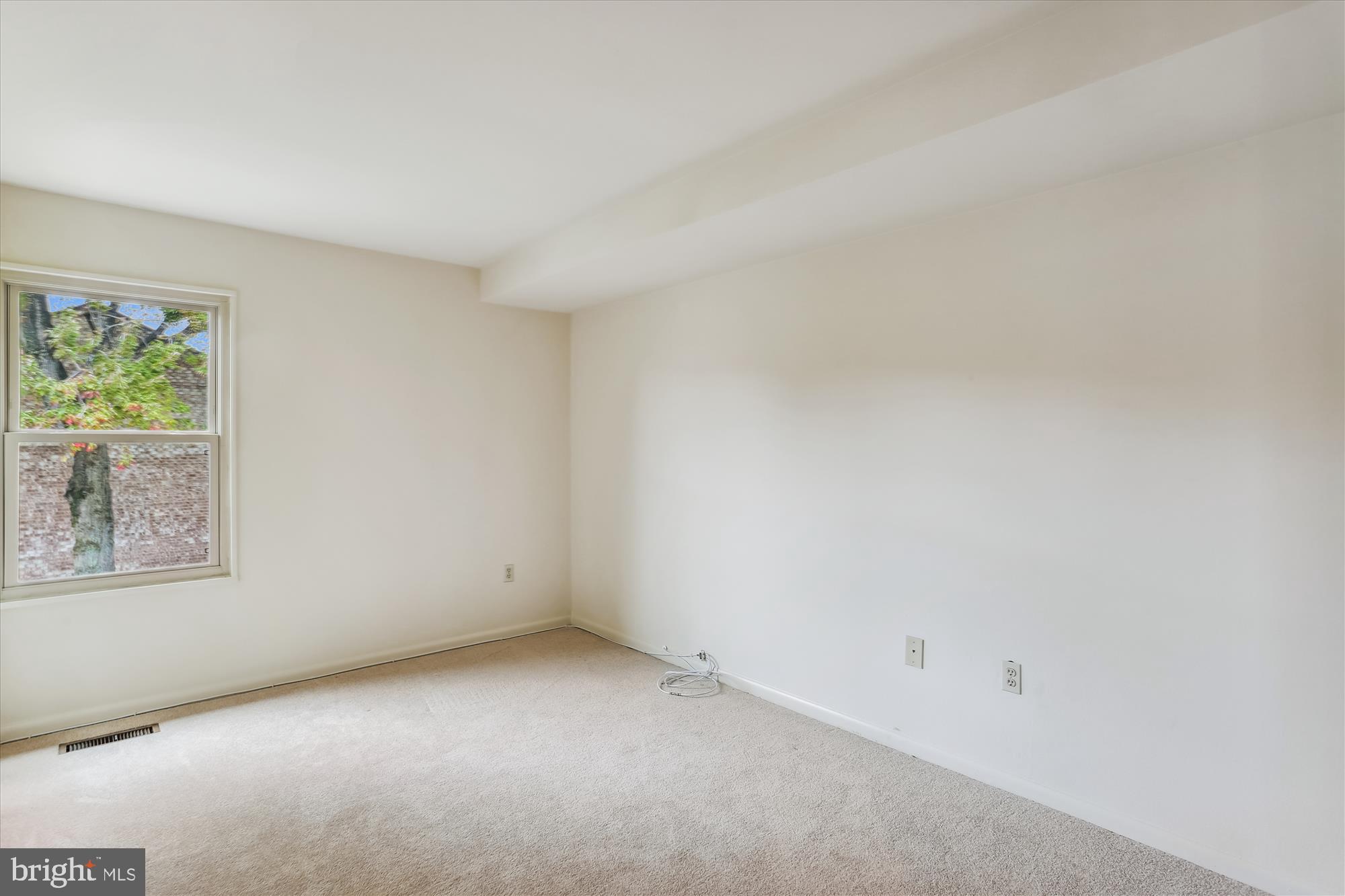 MONTGOMERY MUTUAL COOP - Residential