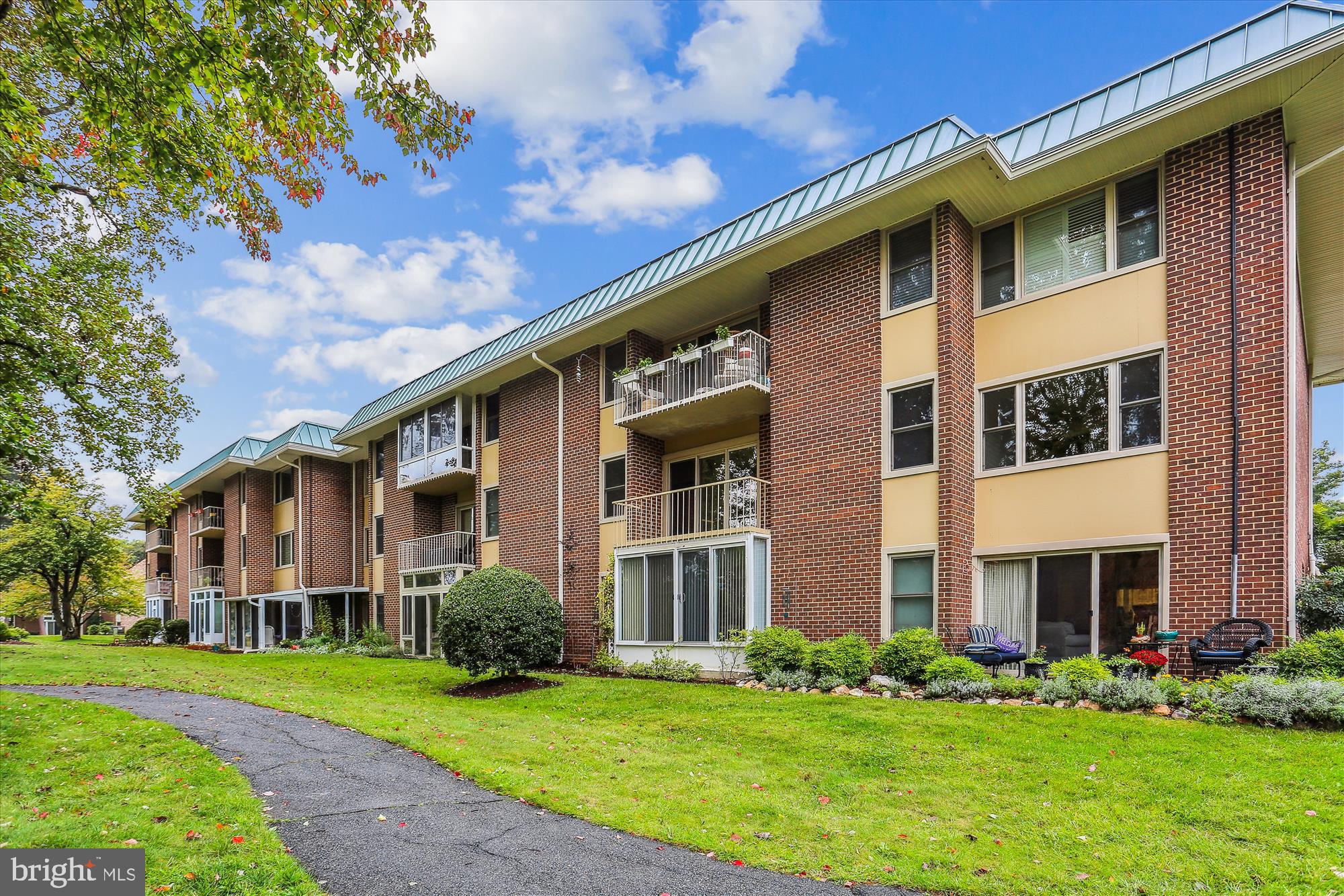 MONTGOMERY MUTUAL COOP - Residential