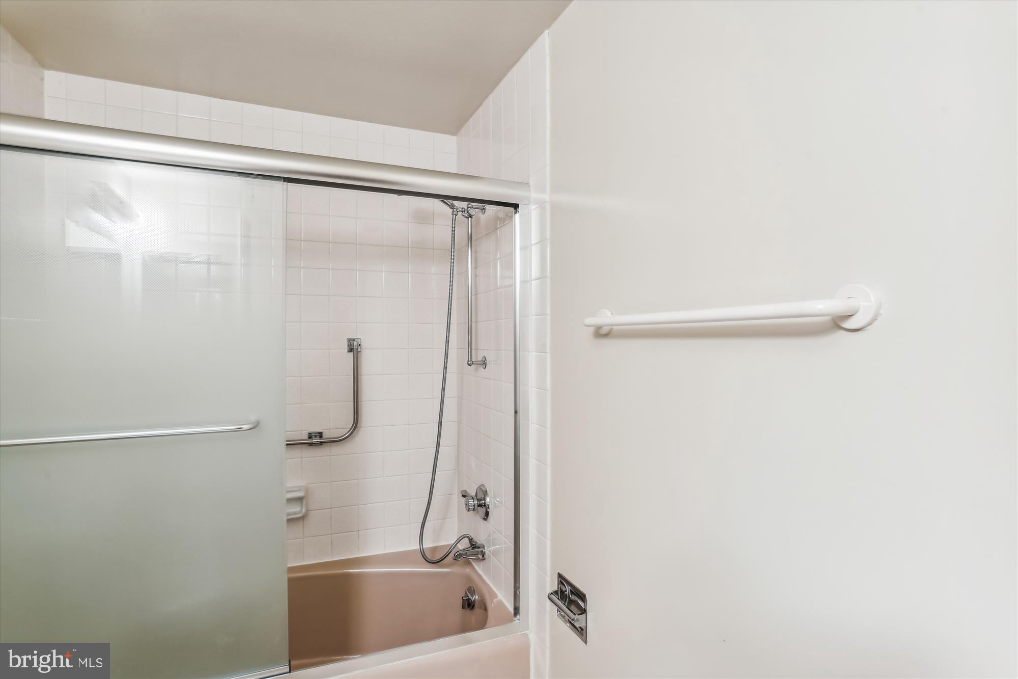 MONTGOMERY MUTUAL COOP - Residential