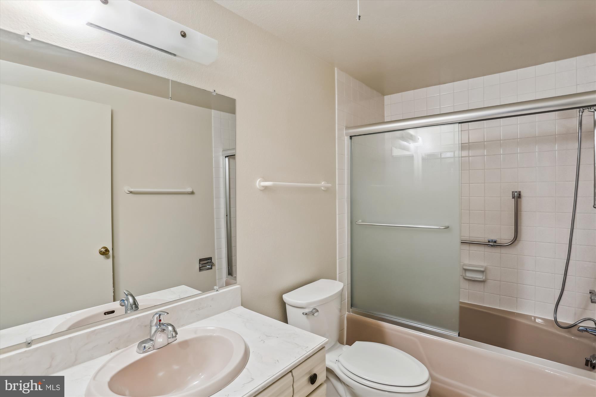 MONTGOMERY MUTUAL COOP - Residential