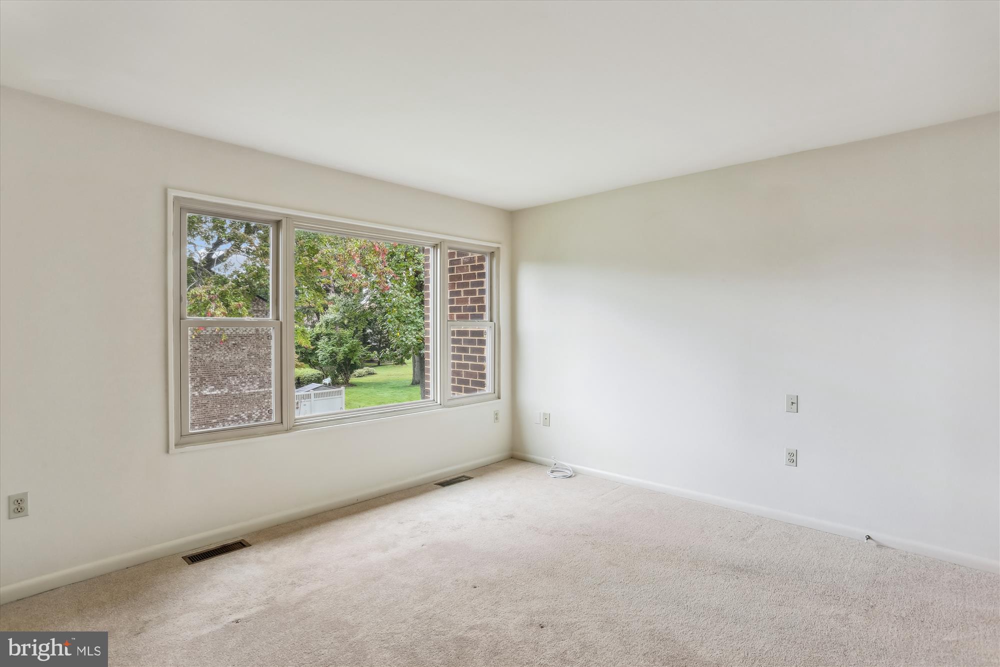 MONTGOMERY MUTUAL COOP - Residential