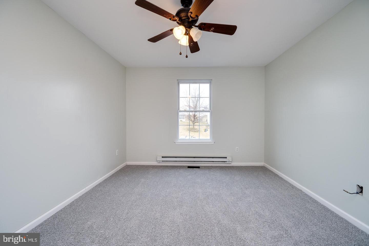 SUMMIT VIEW - Residential