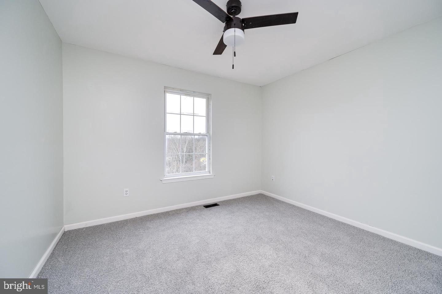 SUMMIT VIEW - Residential