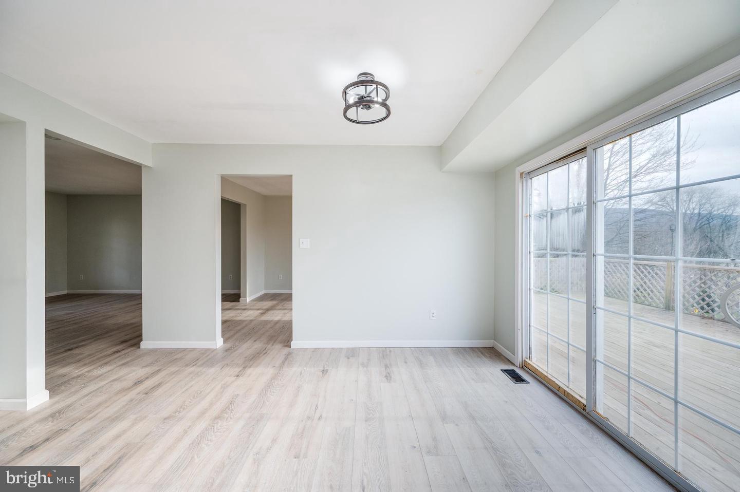 SUMMIT VIEW - Residential