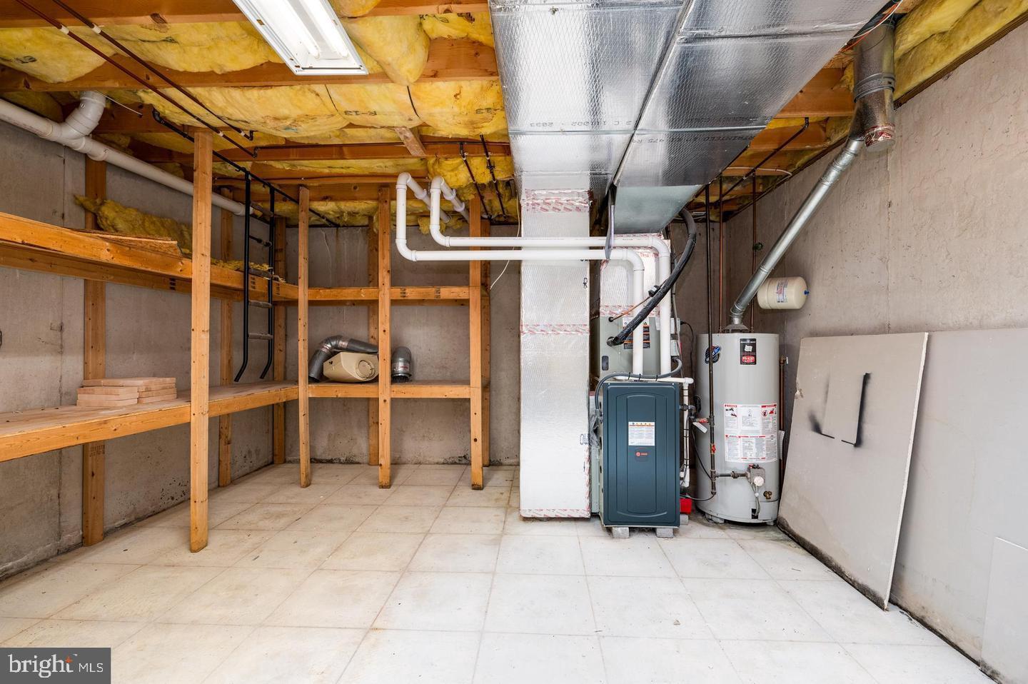 SUMMIT VIEW - Residential