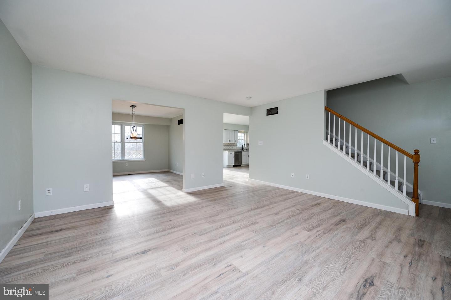 SUMMIT VIEW - Residential