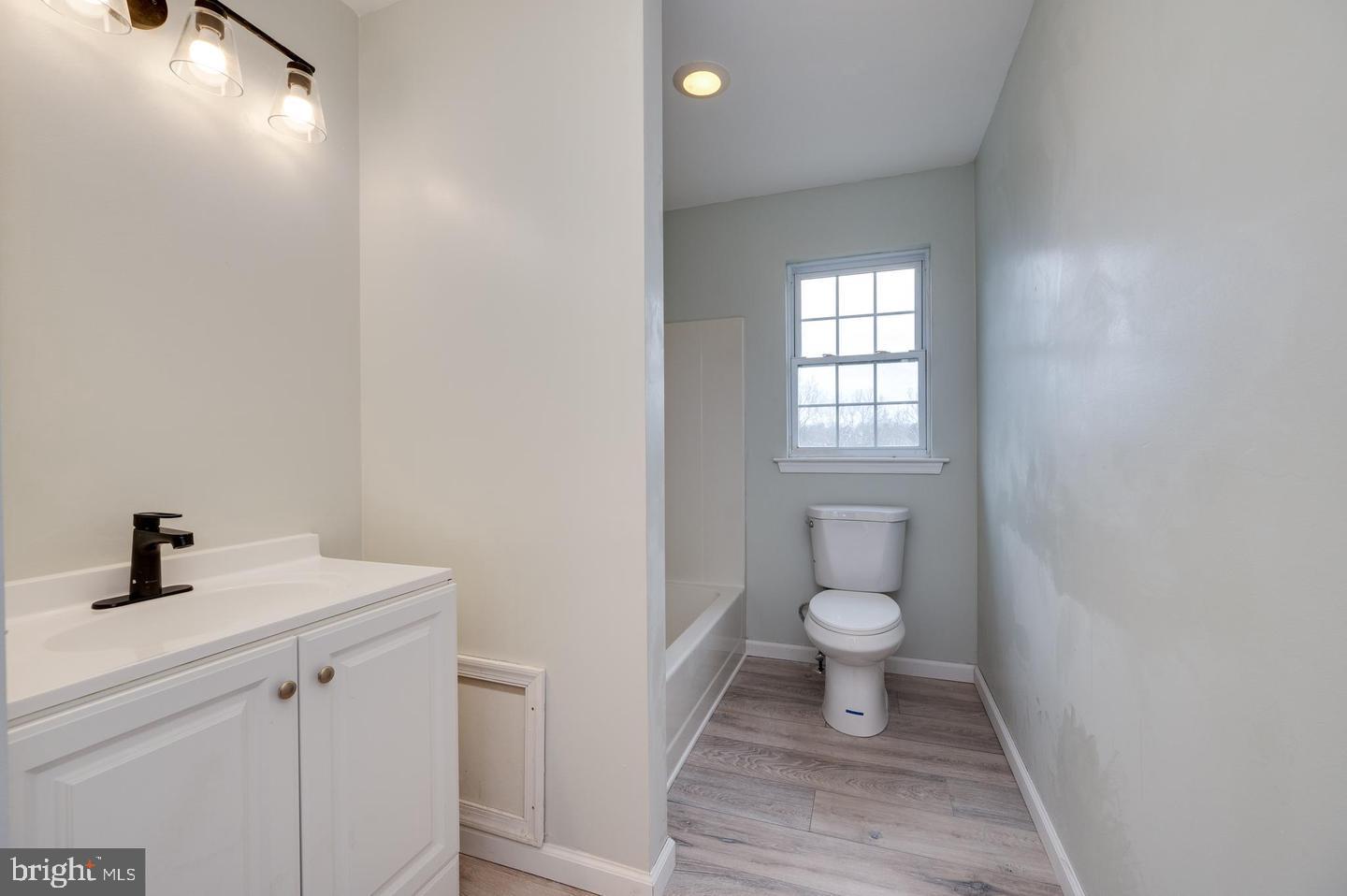 SUMMIT VIEW - Residential