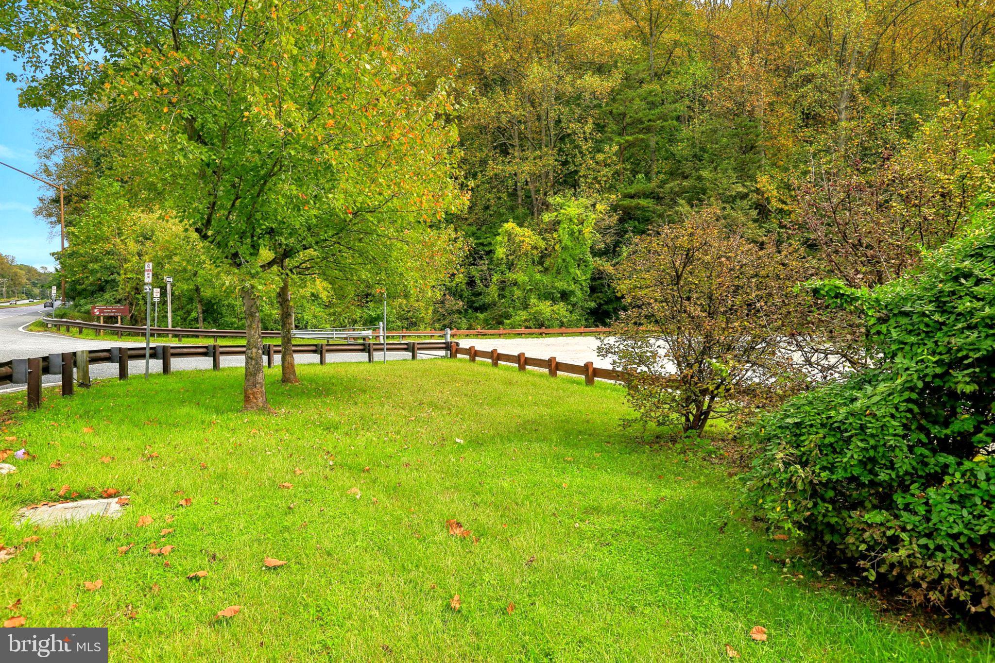 KINGSVILLE - Commercial Sale