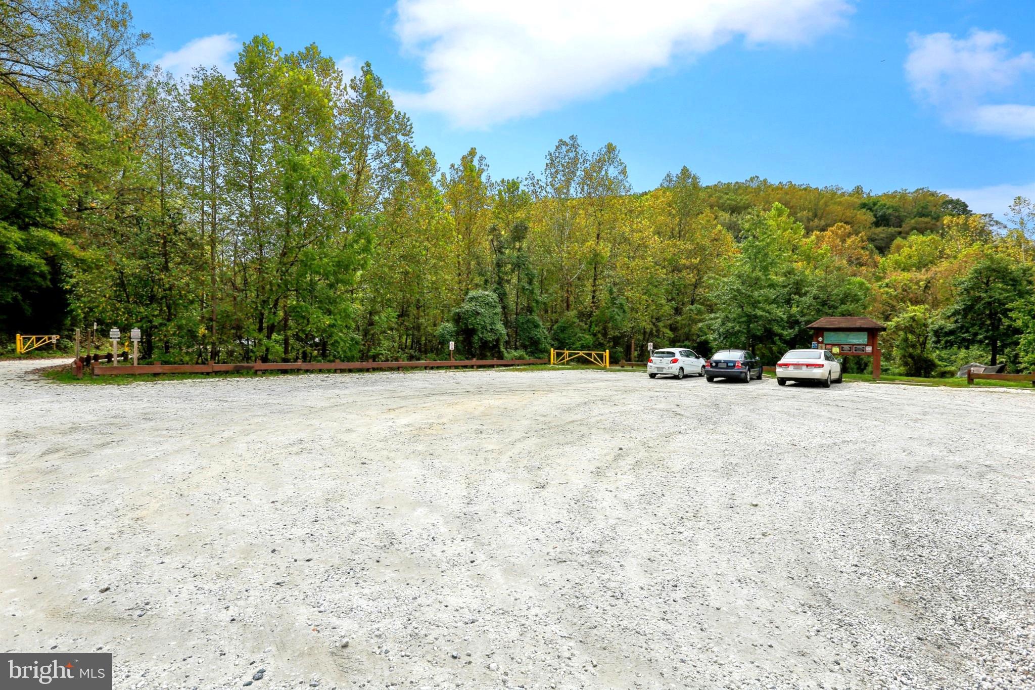 KINGSVILLE - Commercial Sale