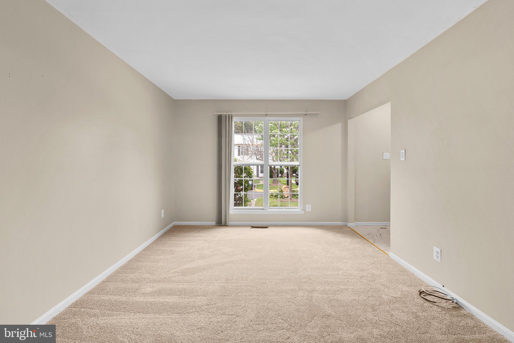 LONGMEAD - Residential Lease