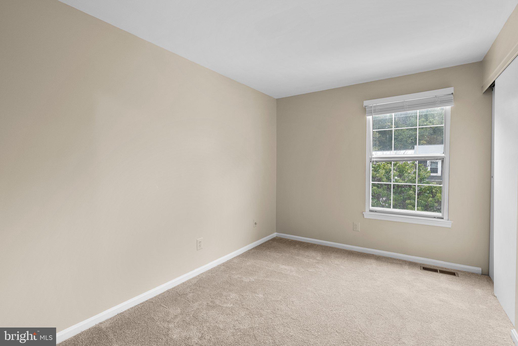 LONGMEAD - Residential Lease