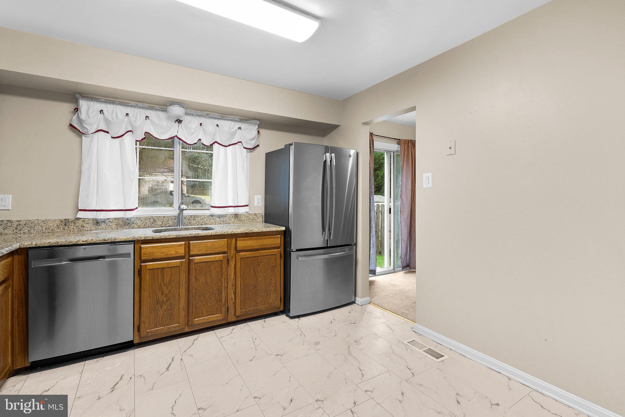 LONGMEAD - Residential Lease