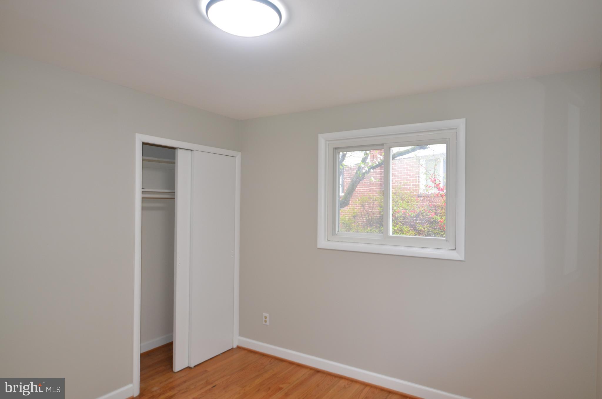 STONEYBROOK ESTATES - Residential Lease