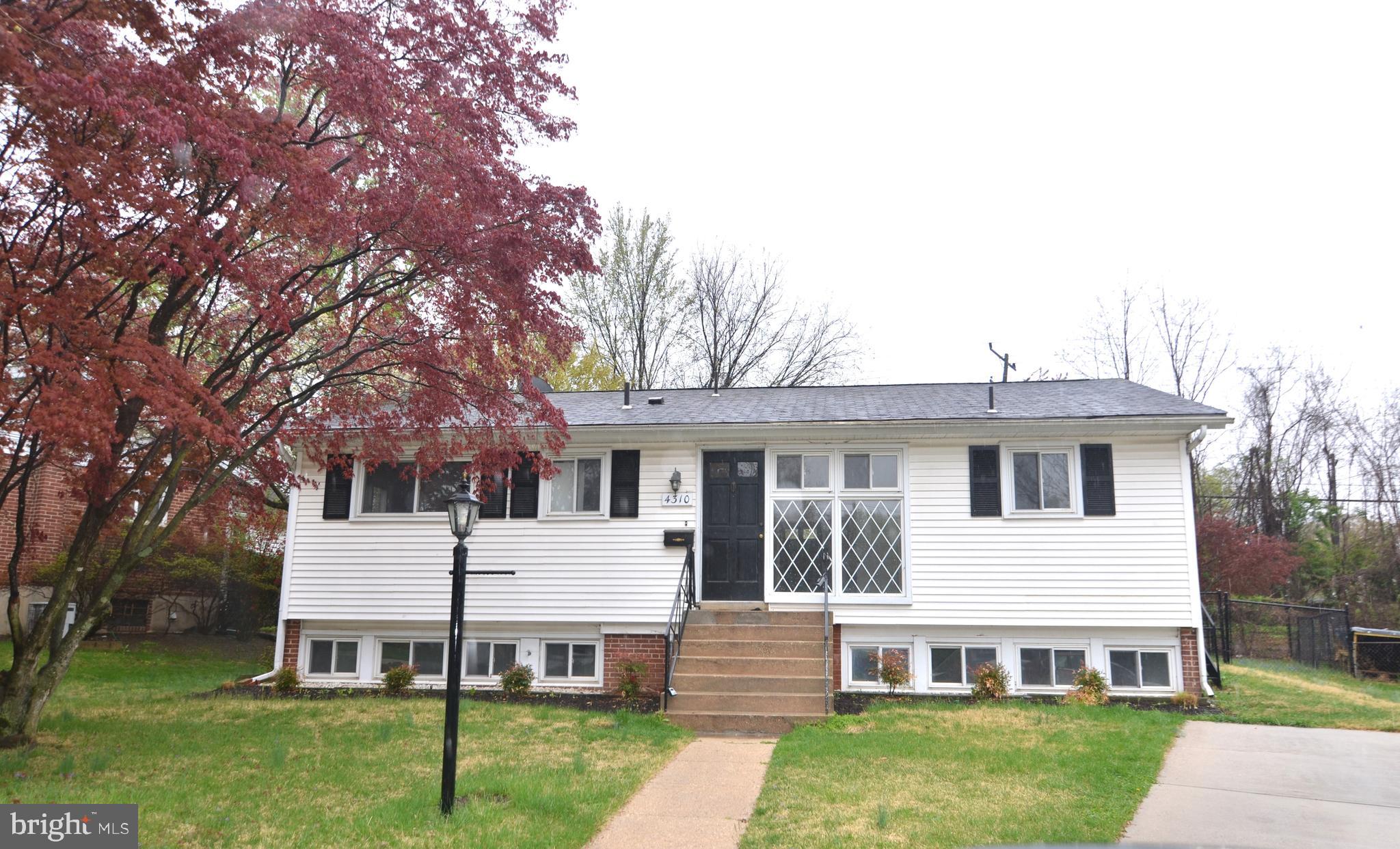 STONEYBROOK ESTATES - Residential Lease