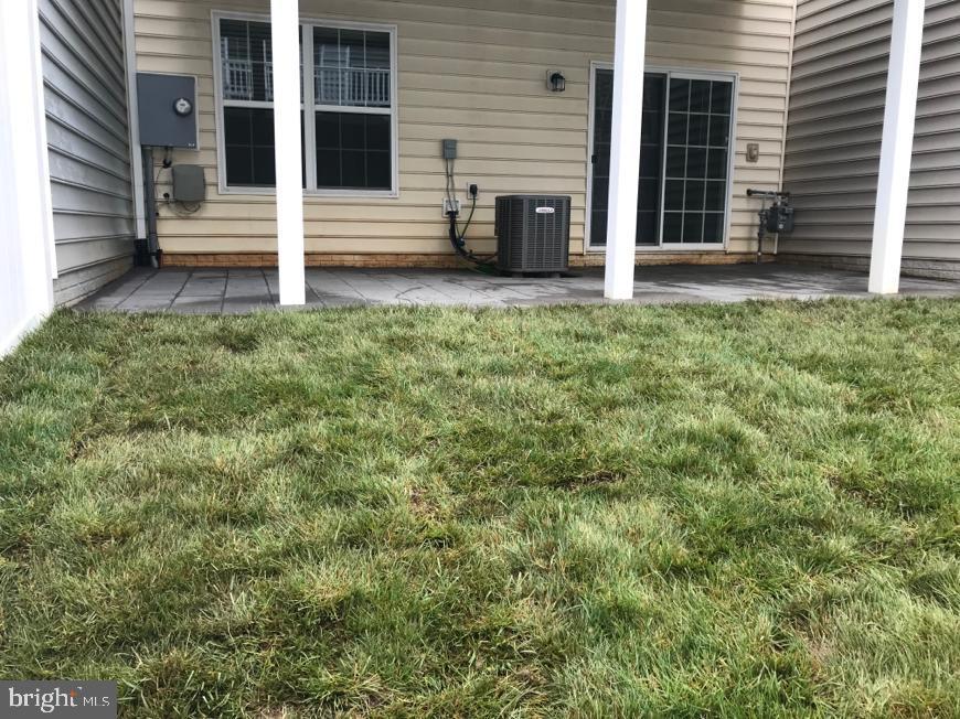 EAST GATE - Residential Lease