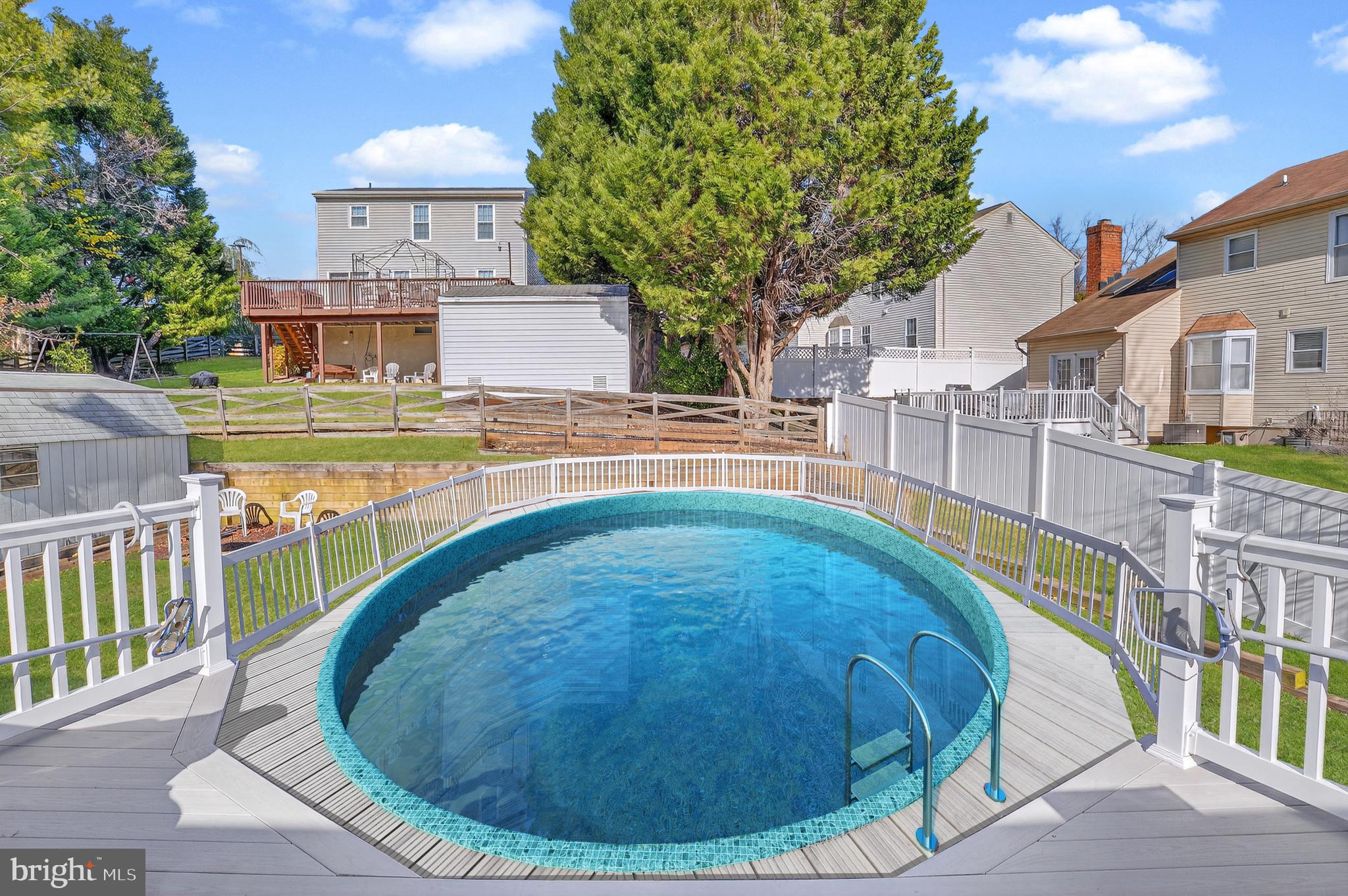 OAKHURST - Residential