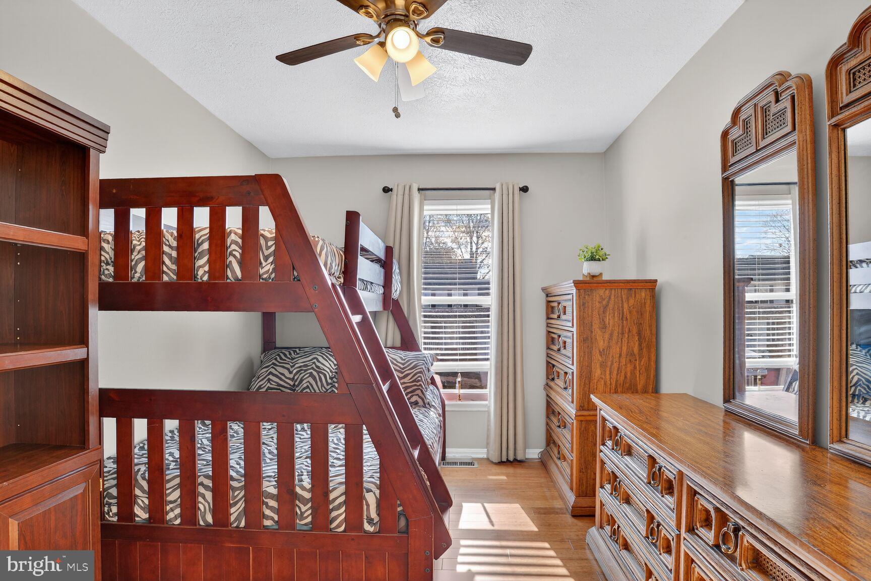 OAKHURST - Residential