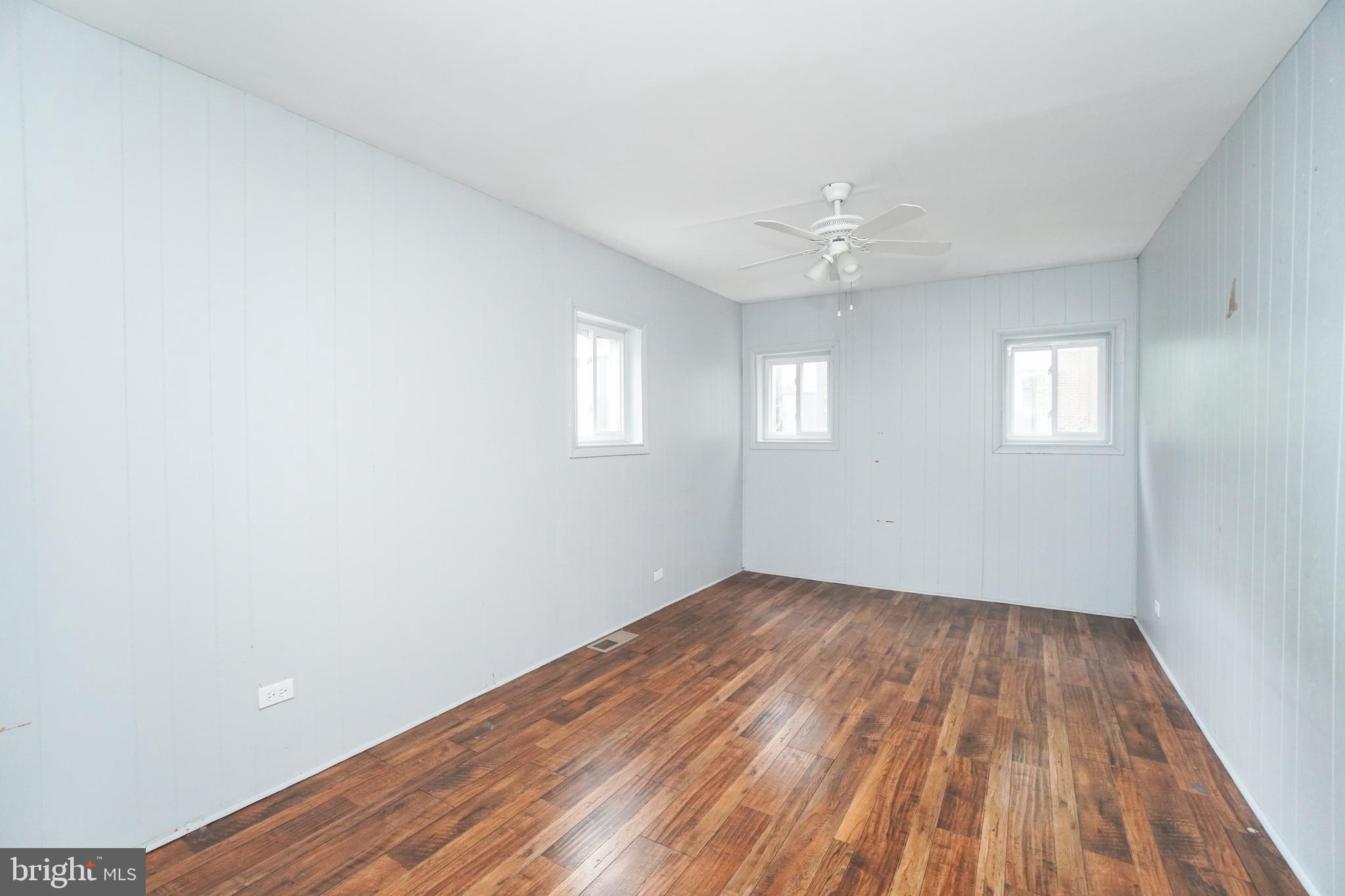 HARROWGATE - Residential