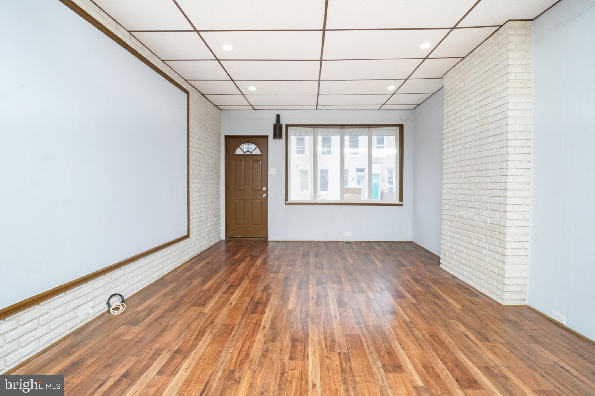 HARROWGATE - Residential
