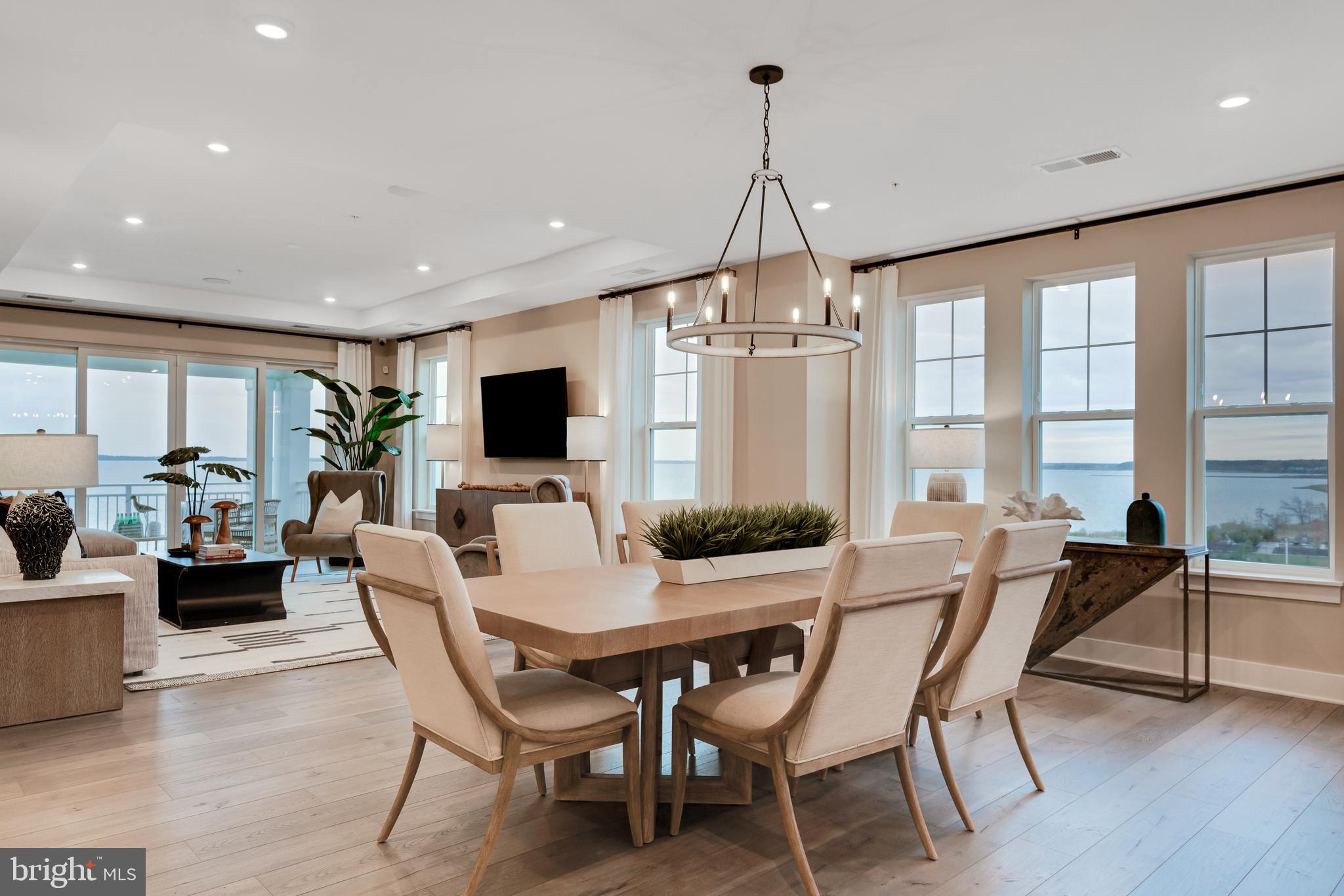 FOUR SEASONS AT KENT ISLAND - Residential