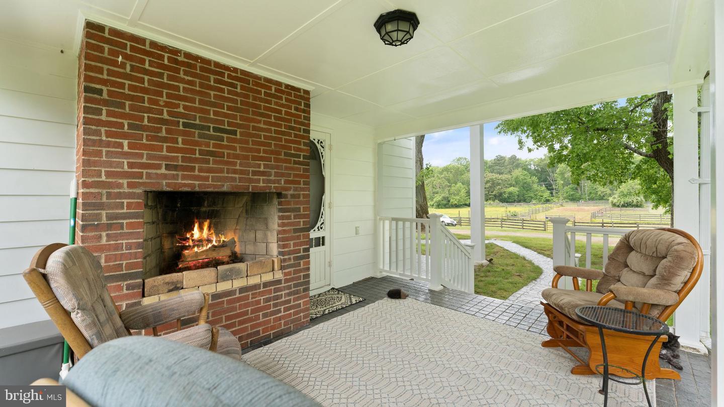 BUCKHALL - Residential