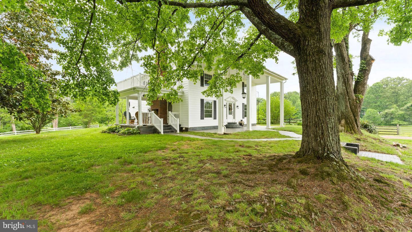 BUCKHALL - Residential