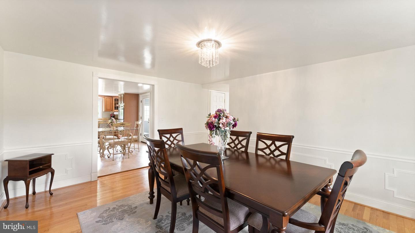 BUCKHALL - Residential