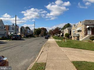 FOX CHASE - Residential