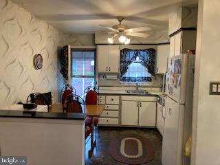 FOX CHASE - Residential