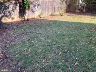 FOX CHASE - Residential