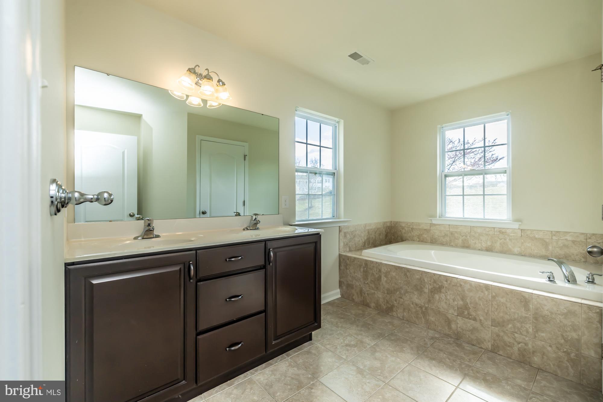 SOUTHVIEW - Residential