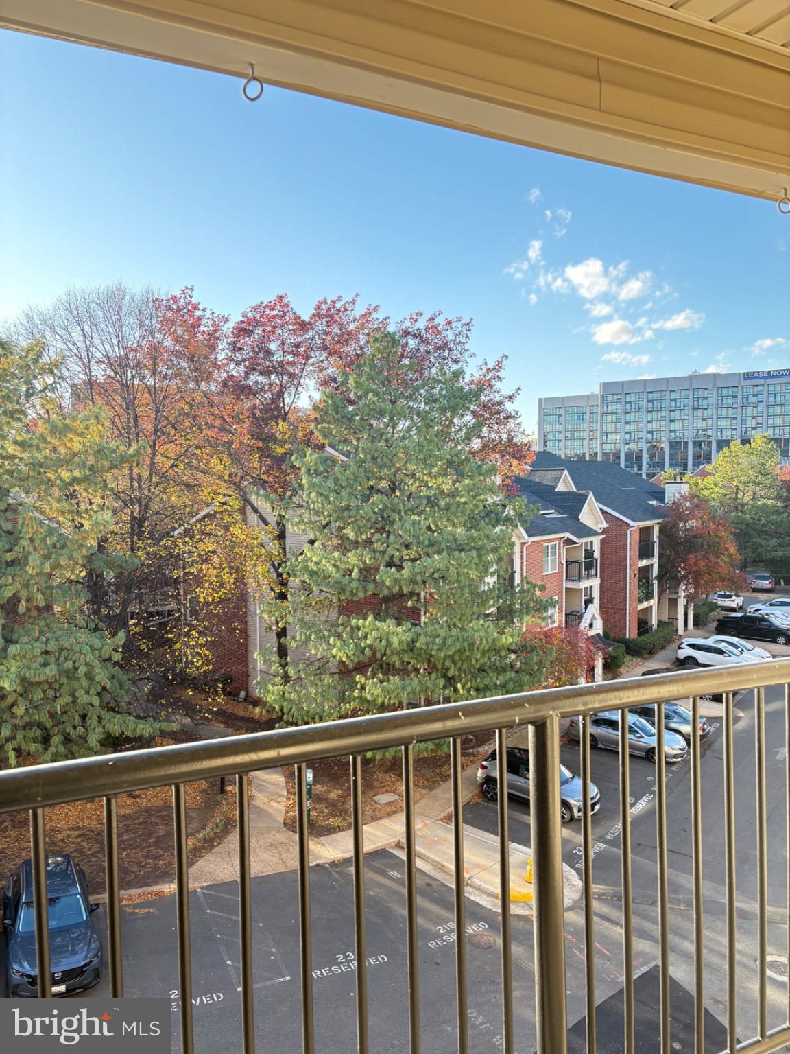 POINTE AT PARK CENTER - Residential Lease