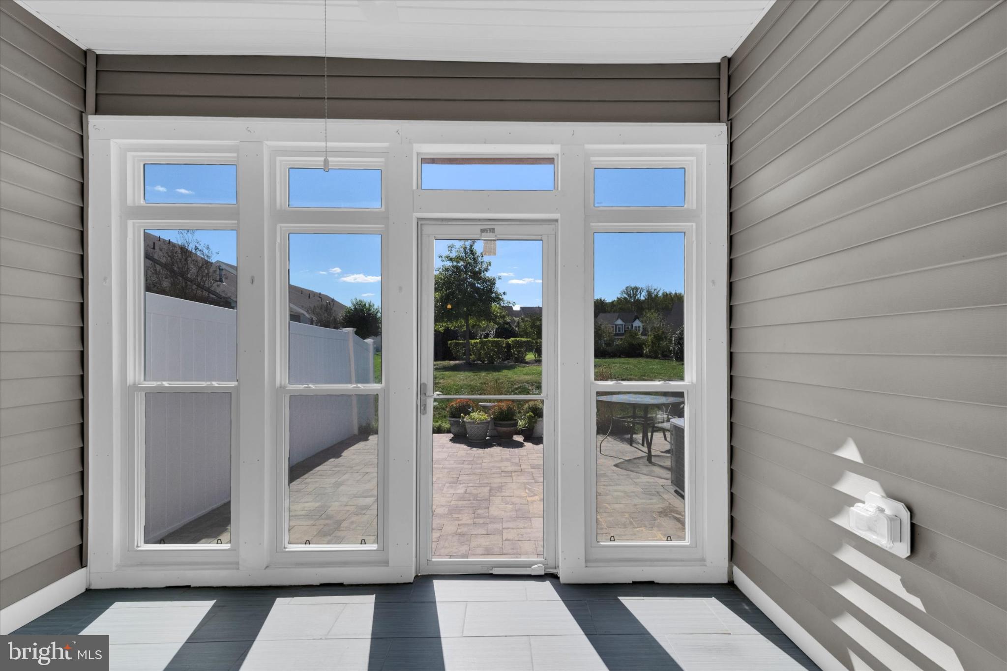 TWO RIVERS - Residential