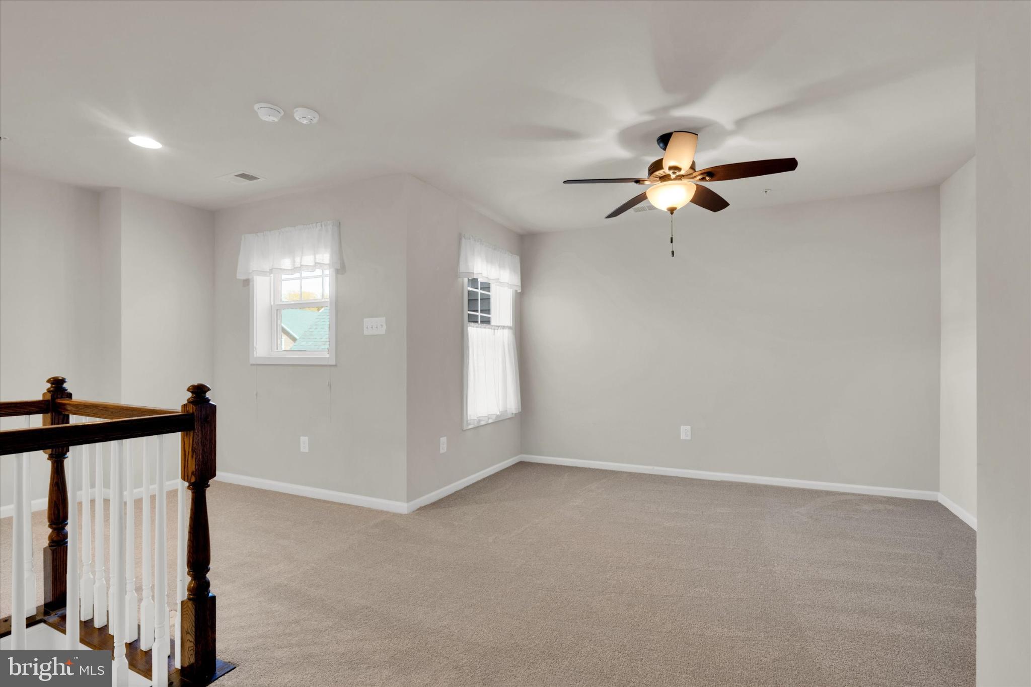 TWO RIVERS - Residential