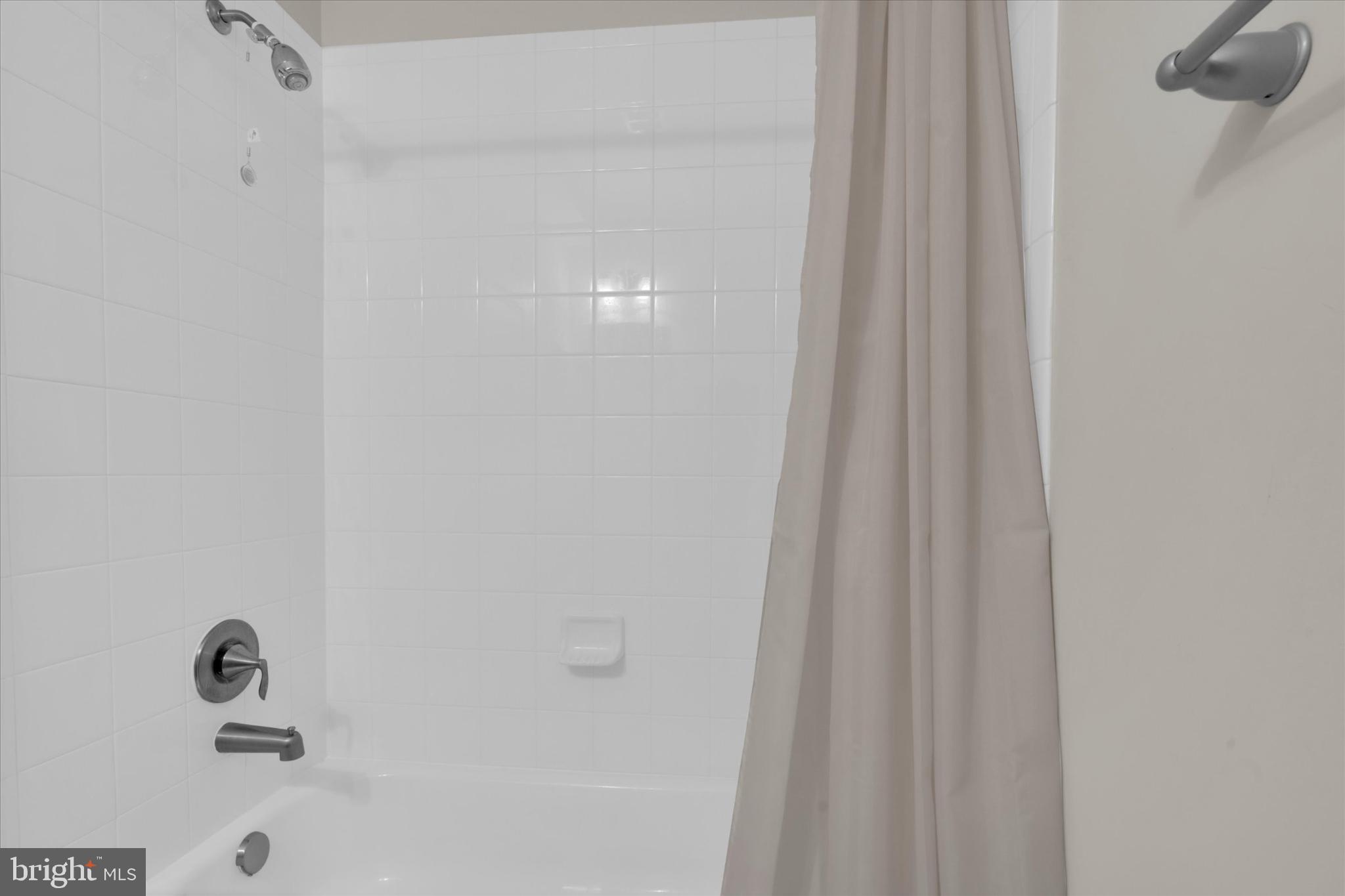 TWO RIVERS - Residential