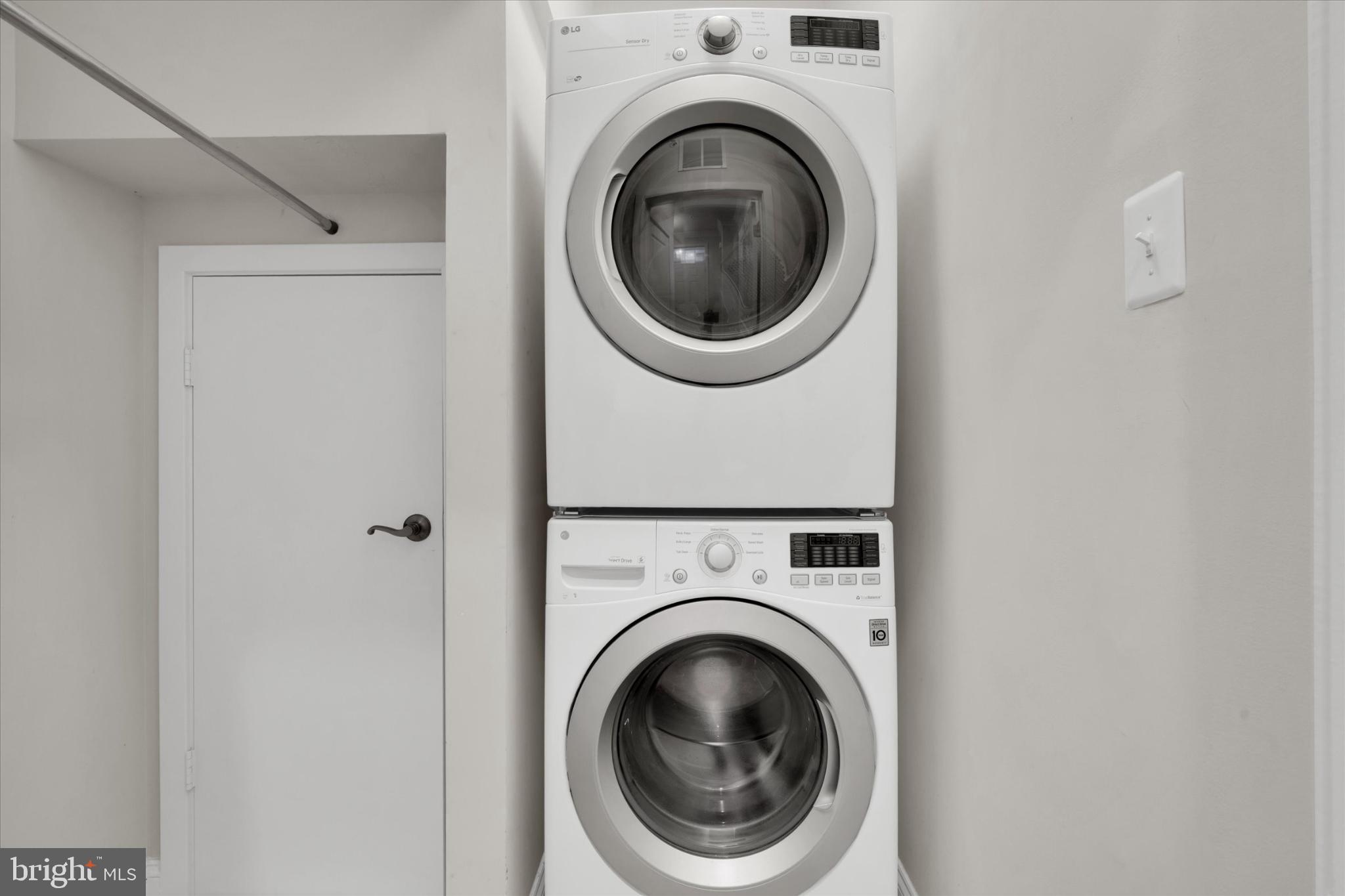 TWO RIVERS - Residential