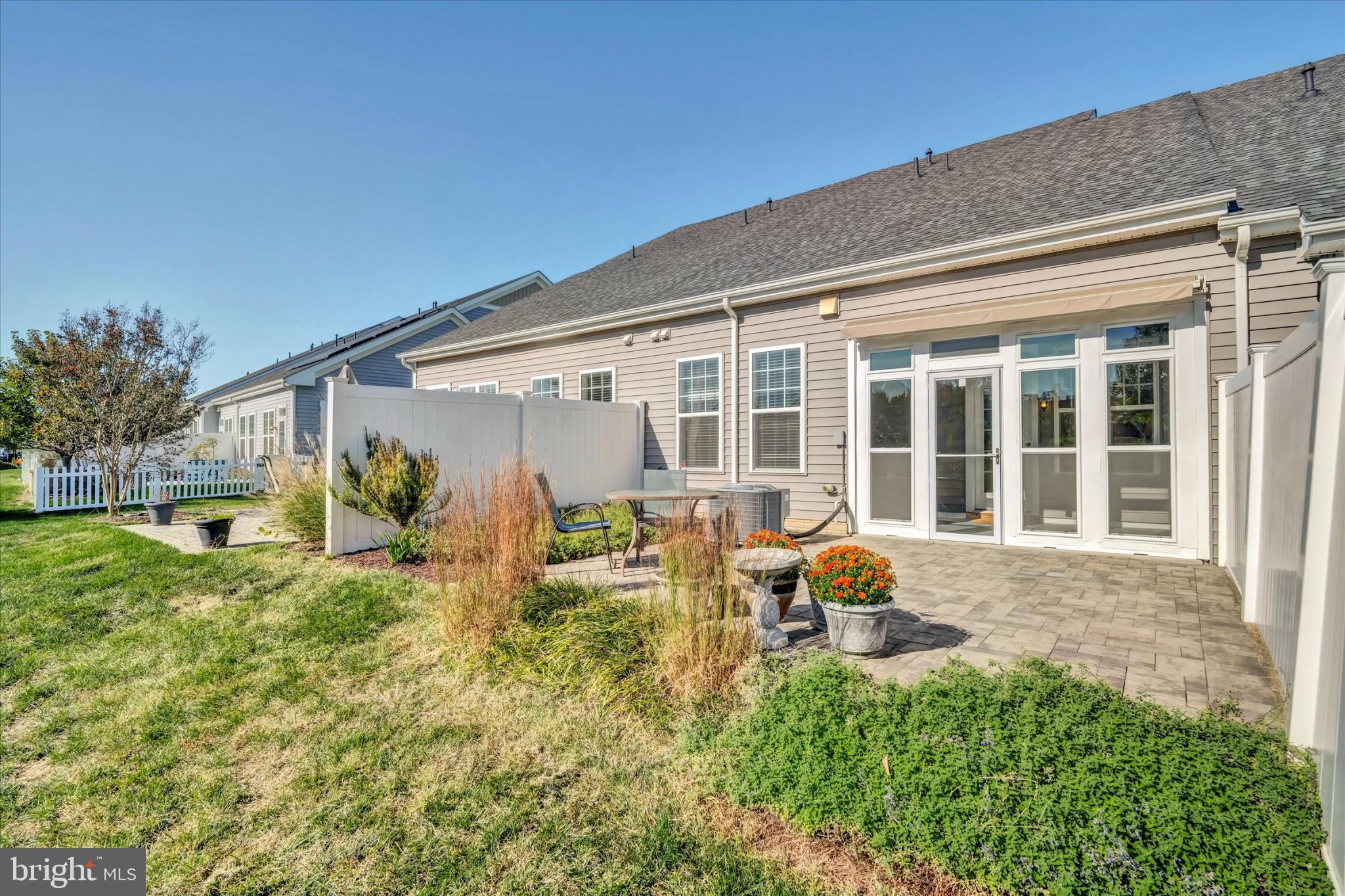 TWO RIVERS - Residential