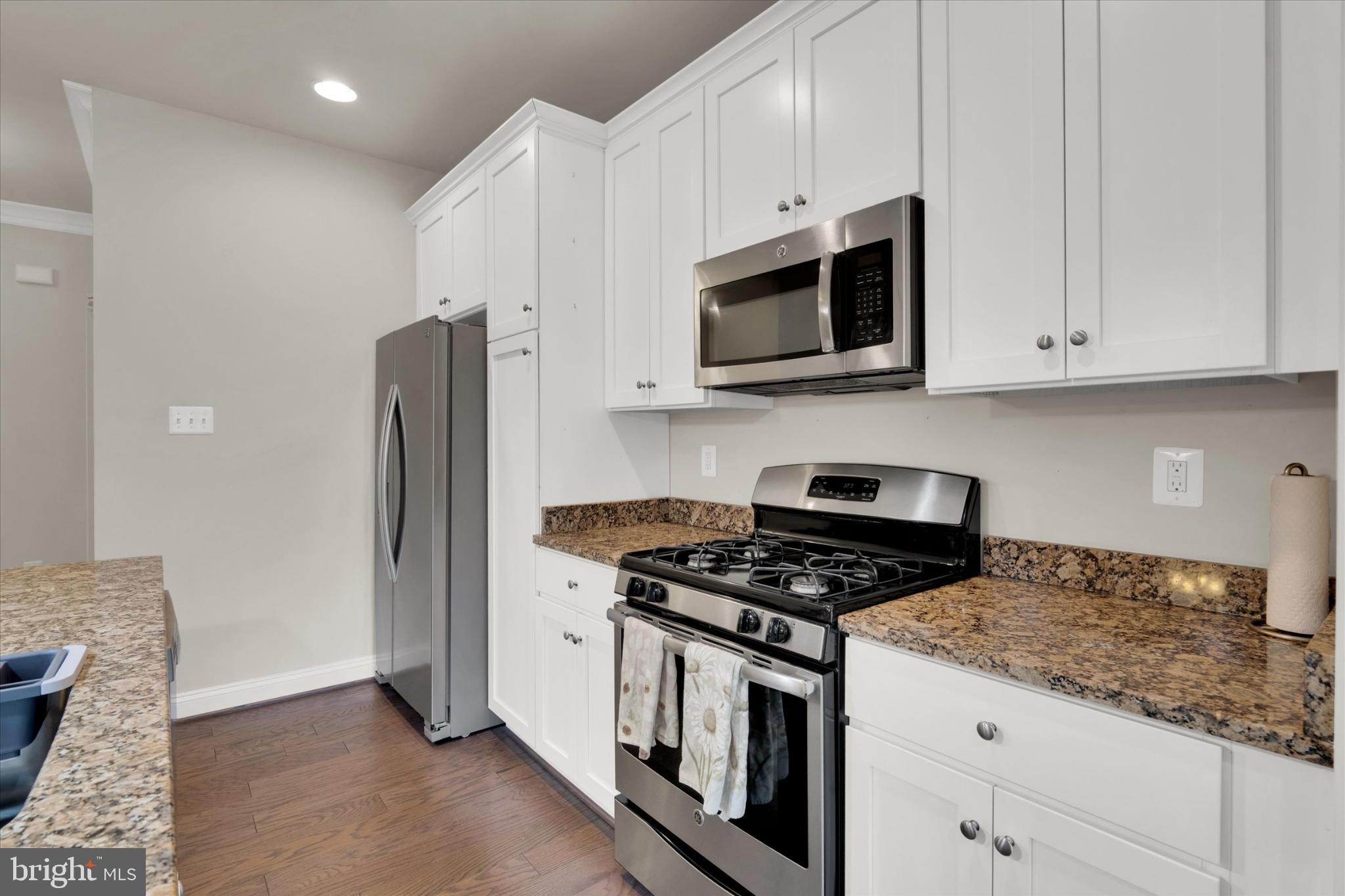 TWO RIVERS - Residential