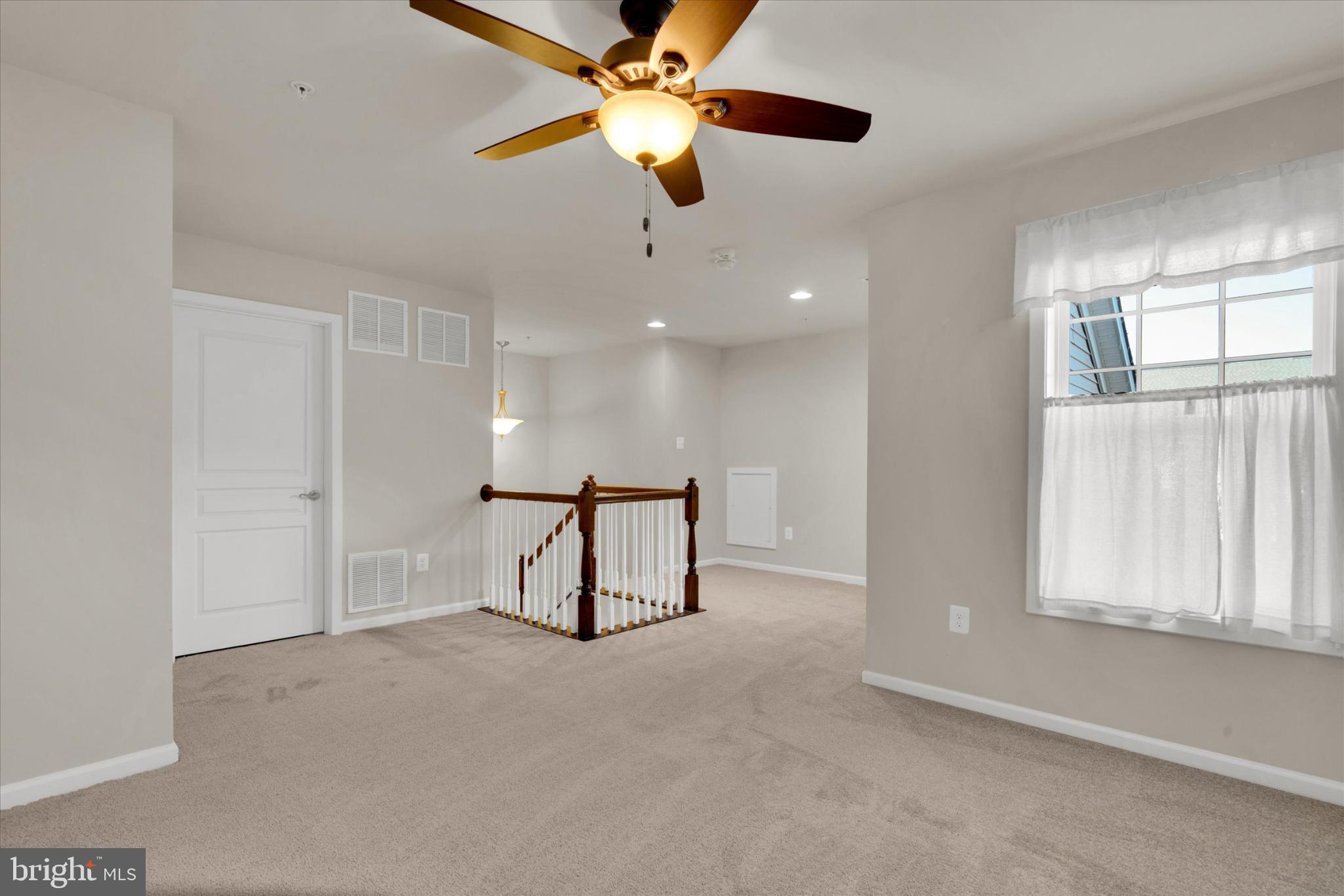 TWO RIVERS - Residential