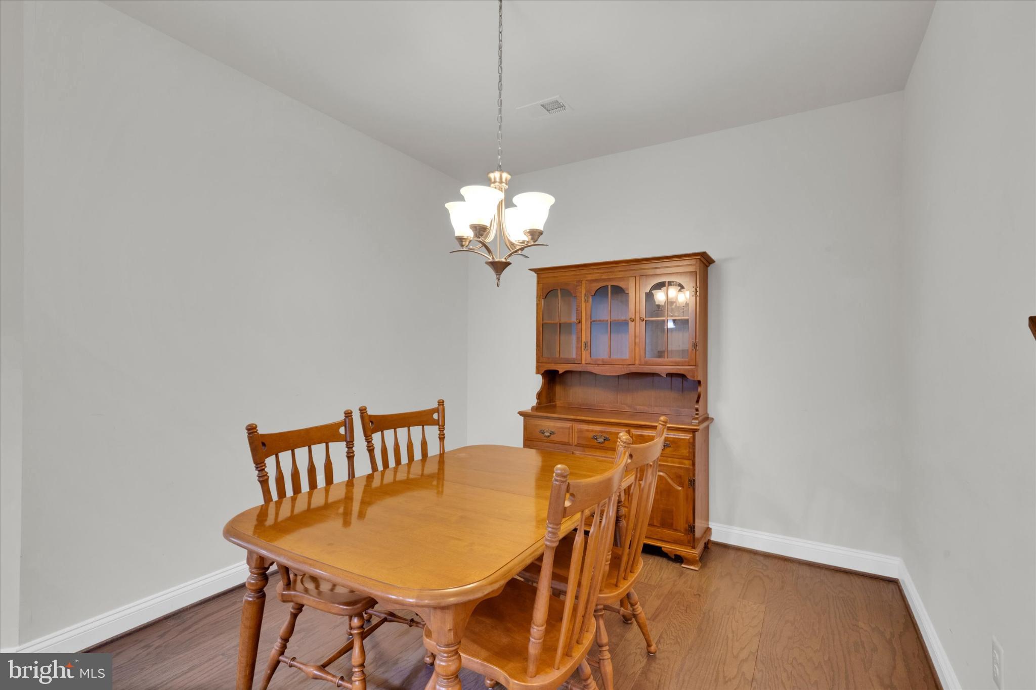 TWO RIVERS - Residential