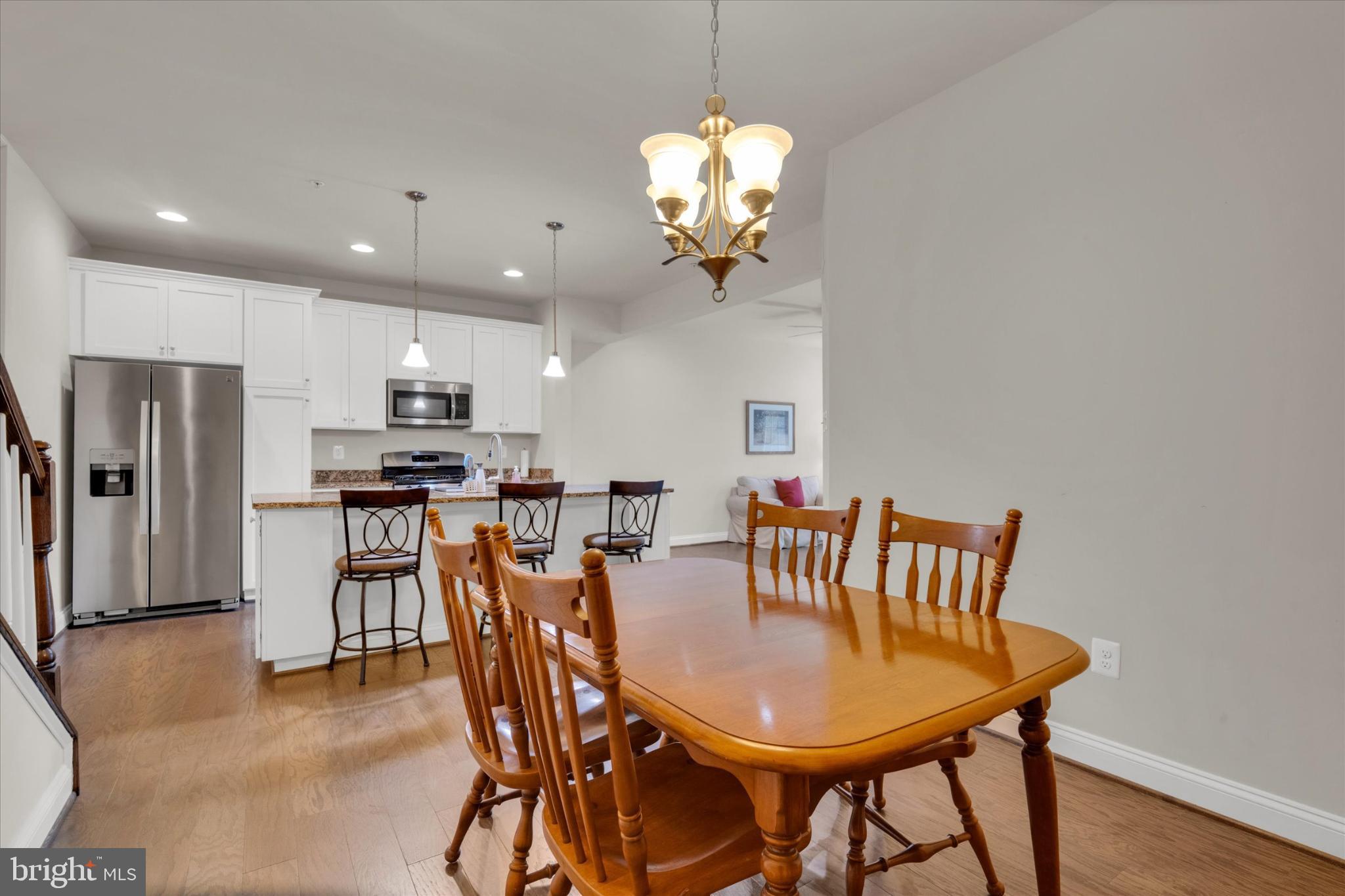 TWO RIVERS - Residential