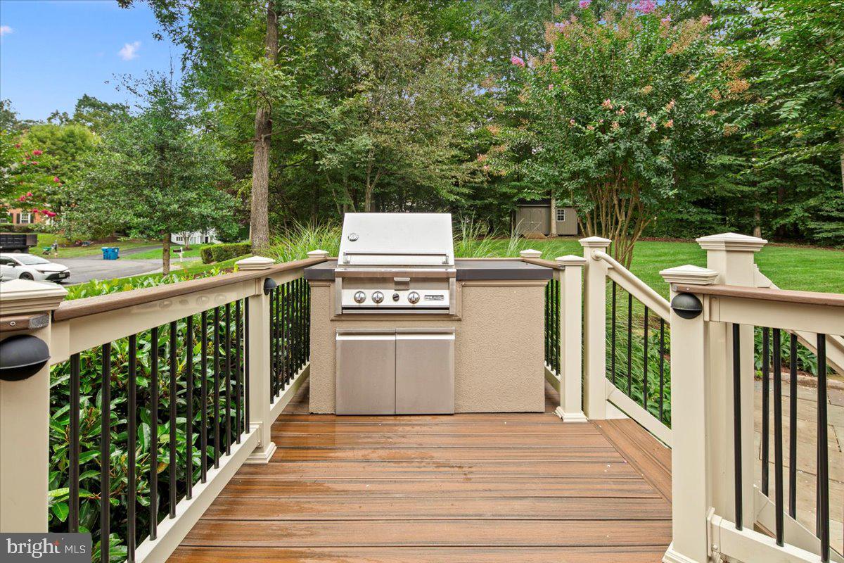 BALMORAL GREENS - Residential