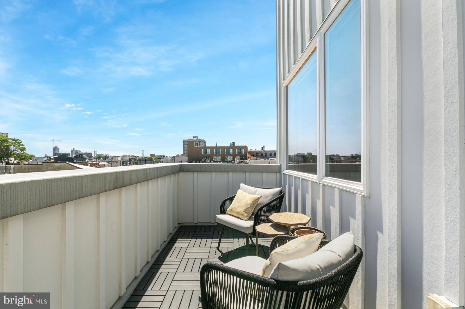 OLDE KENSINGTON - Residential