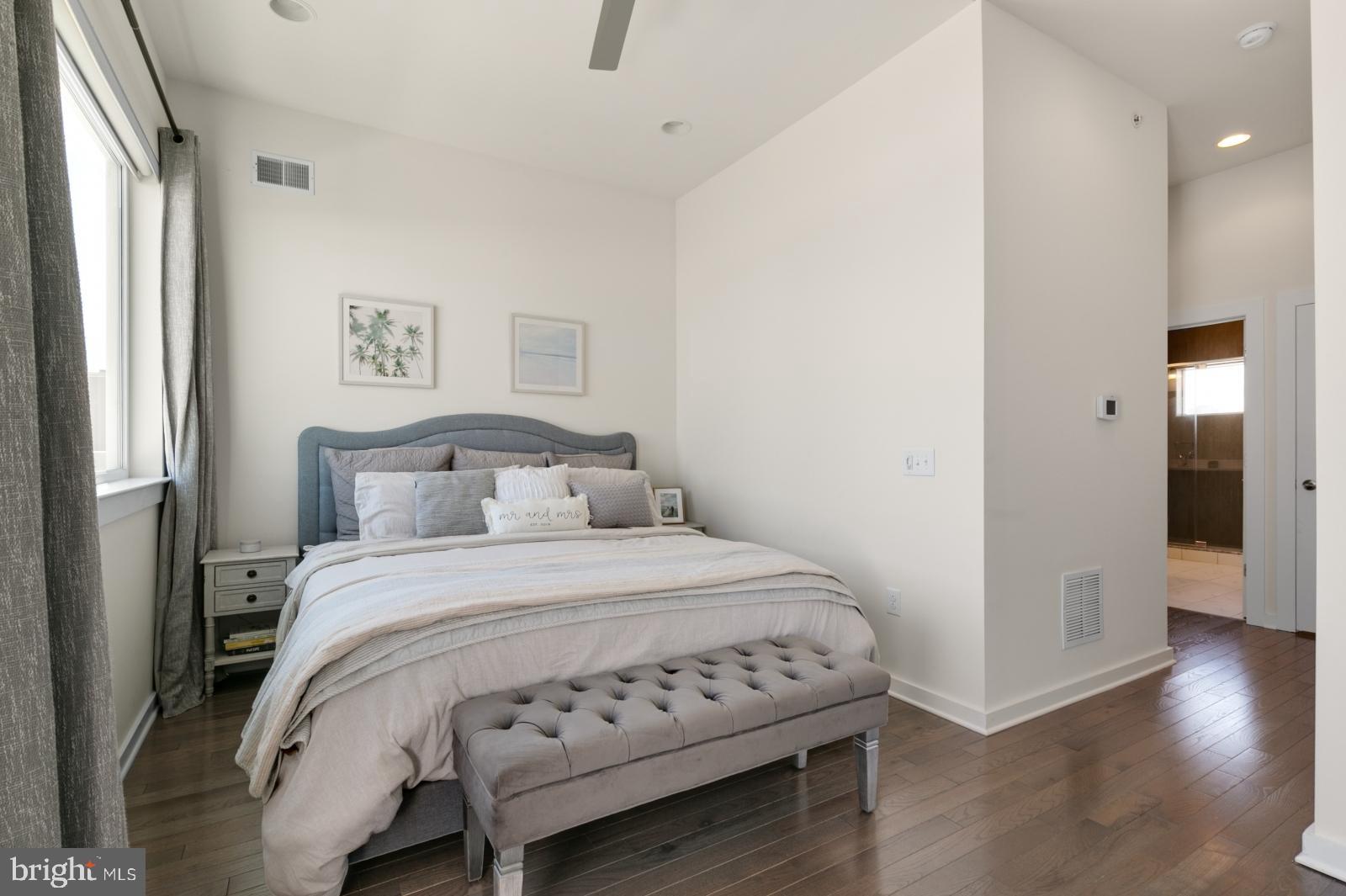 OLDE KENSINGTON - Residential