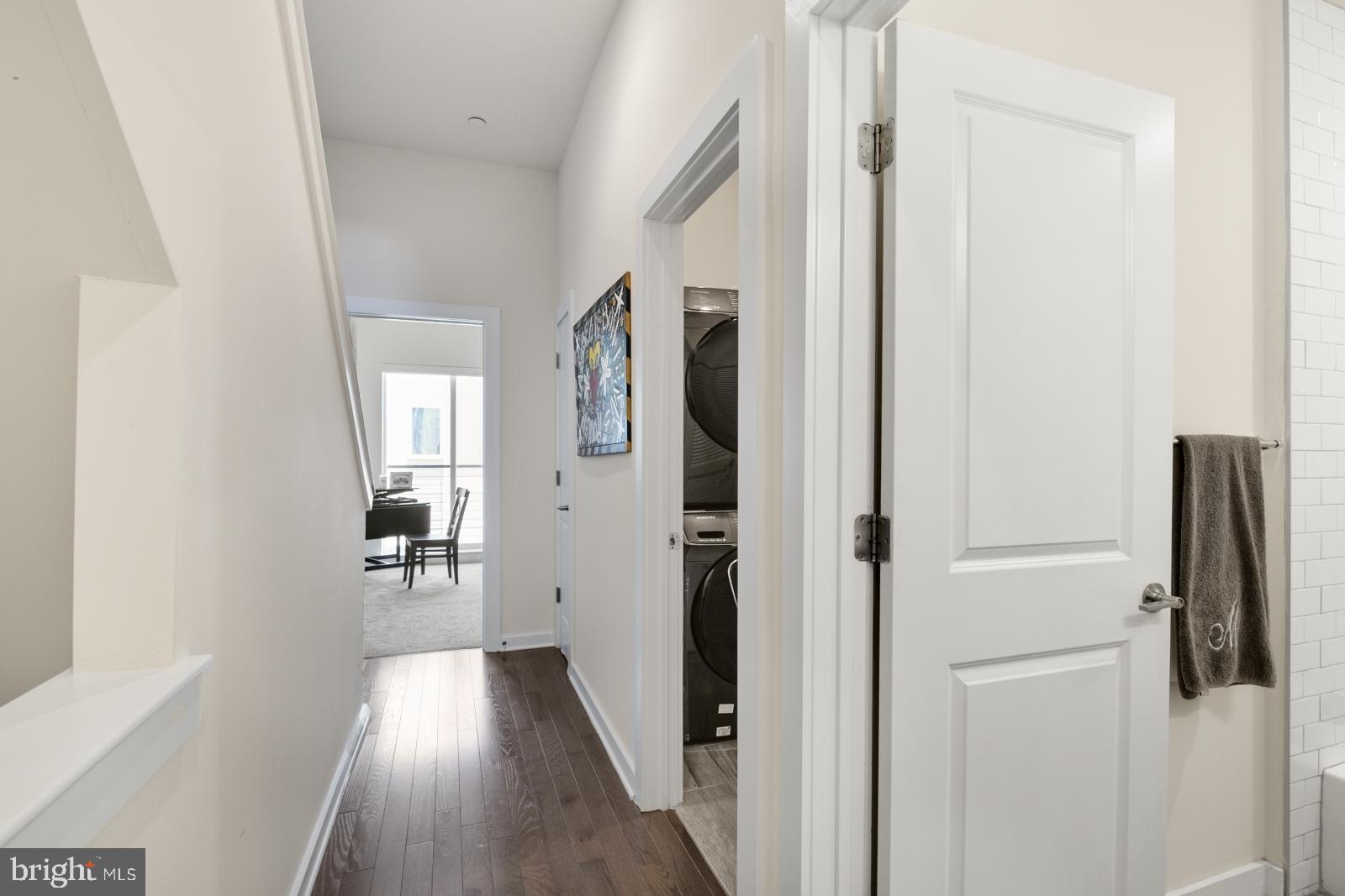 OLDE KENSINGTON - Residential