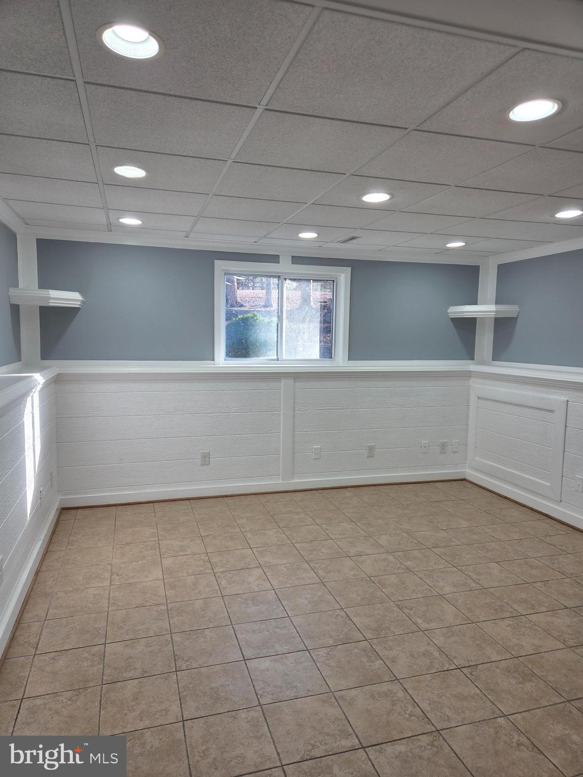 WALTON - Residential