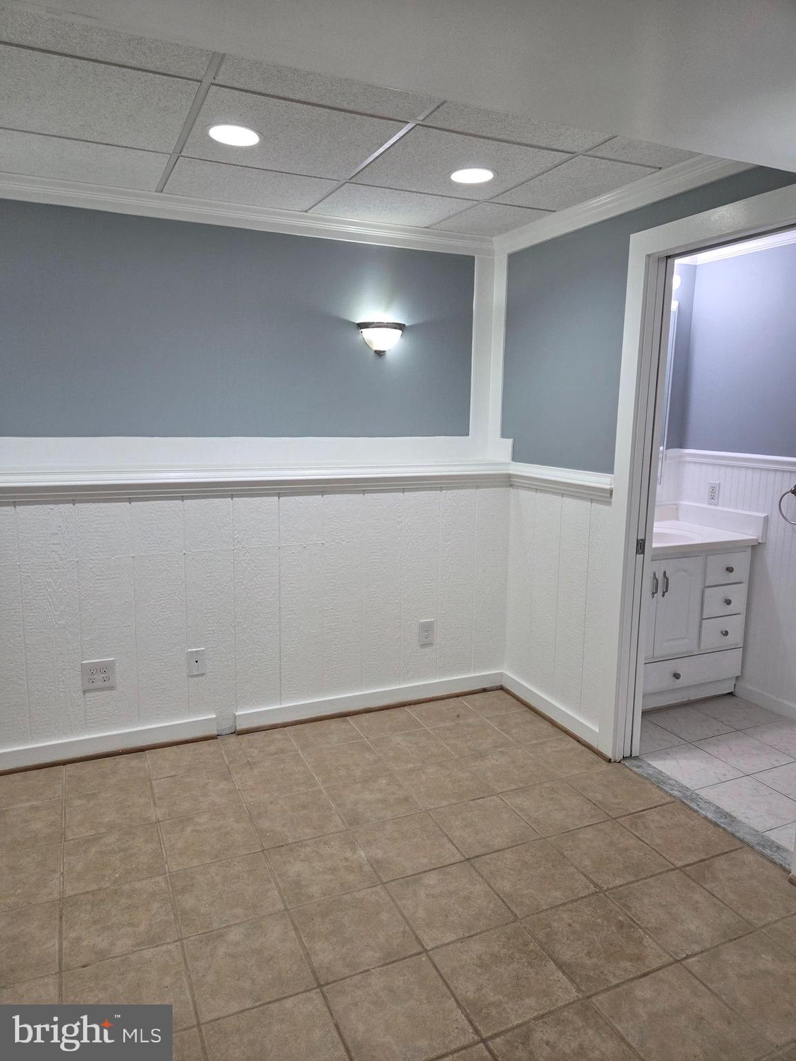 WALTON - Residential